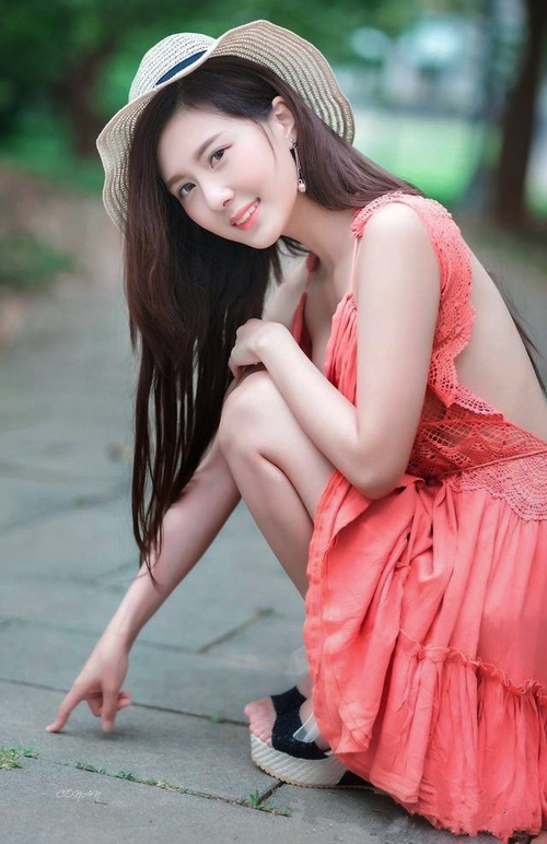 《Uzi：传奇归来，继续书写电竞新篇章》，电竞传奇uzi怎么解锁